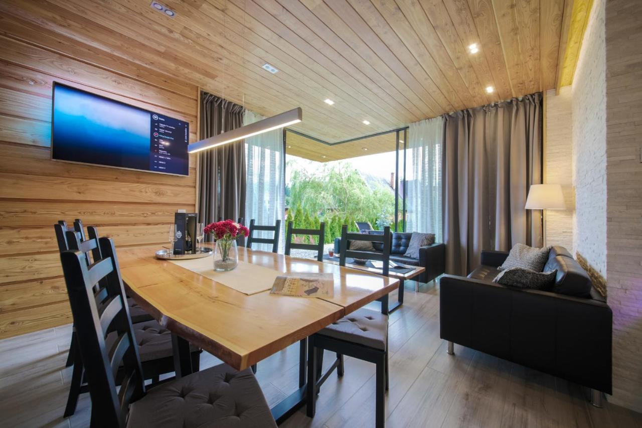 Luxury Chalet Wioska Jagny ポロニン エクステリア 写真