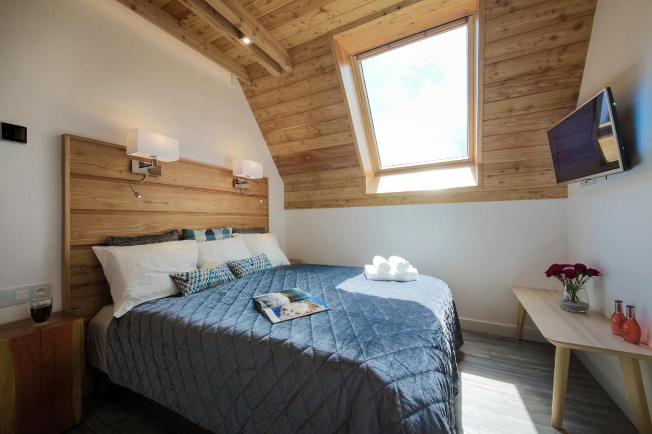 Luxury Chalet Wioska Jagny ポロニン エクステリア 写真